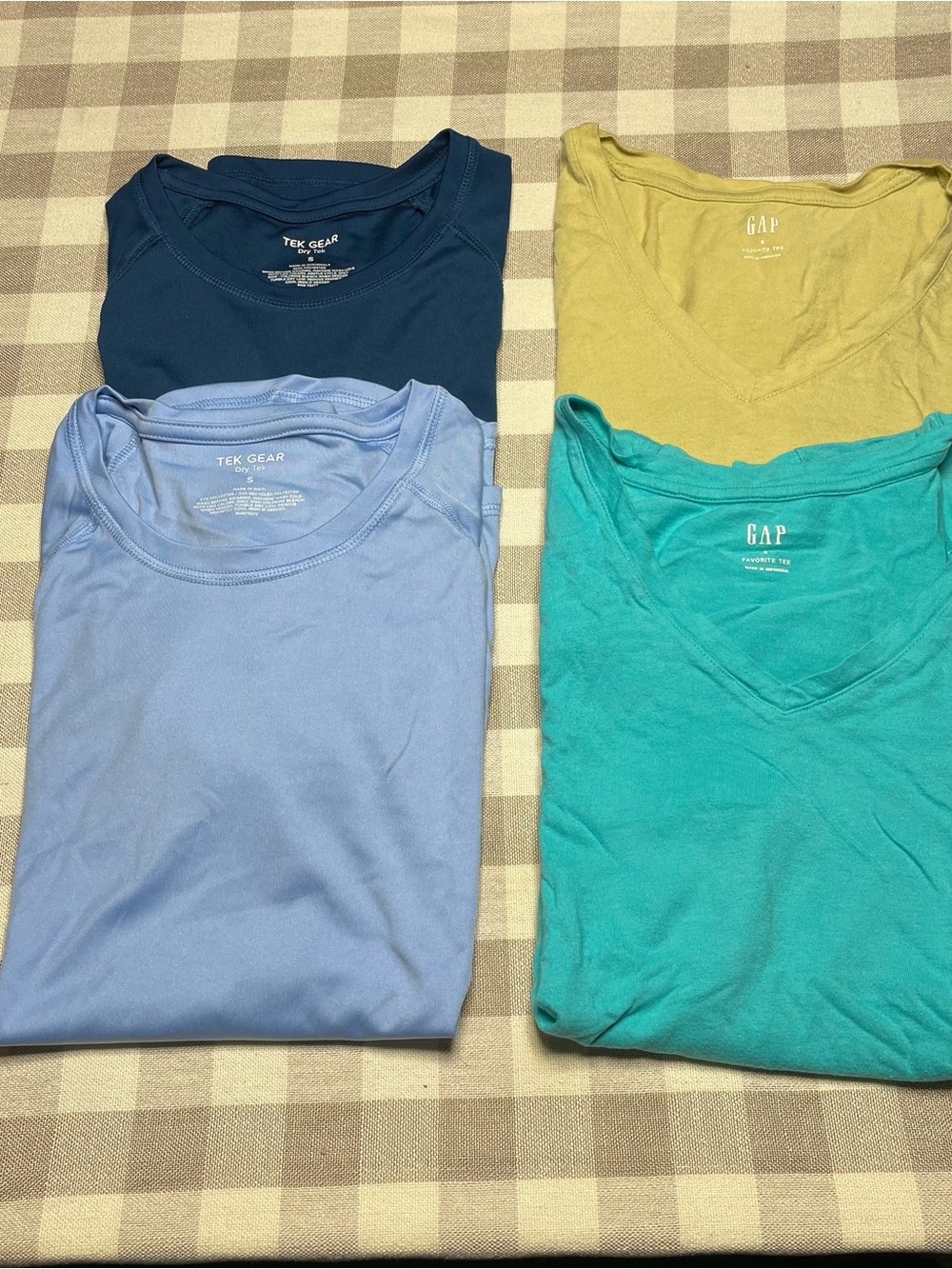 GAP Tek Gear Women’s Lime and Blue V-Neck & Crewneck Tee Bundle